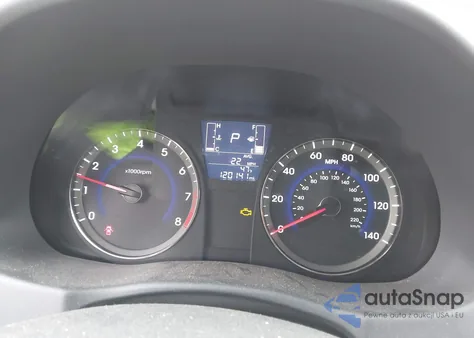 2017 Hyundai Accent Value Edition z USA, uszkodzony, nr VIN KMHCT4AE3HU352883